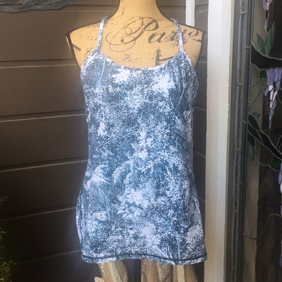 lululemon athletica Tops - Lululemon Tank